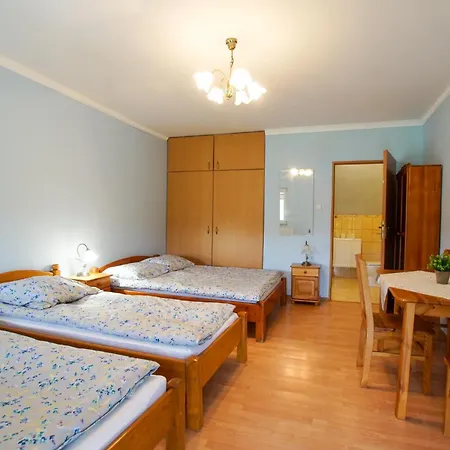 U Gienka Pod Lasem Swieta Katarzyna  Exterior photo